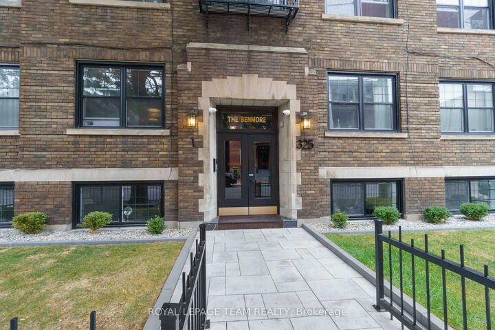 Property Photo:  325 Cooper Street 14  ON K2P 0G5 