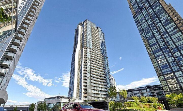 Property Photo:  2900 Highway 7 Road 2602  ON L4K 1W2 