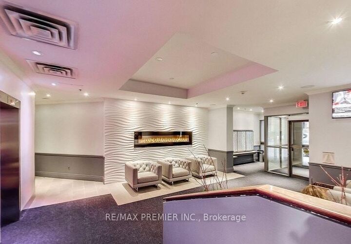 Property Photo:  105 Victoria Street Uph02  ON M5C 3B4 