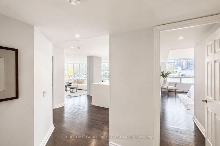 Property Photo: 1177 Yonge Street 702 ON M4T 2Y4
