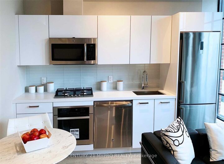 Property Photo:  608 Richmond Street W 1003  ON M5V 0N9 