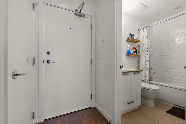 Property Photo:  517 Fisgard St #506  BC V8W 0C5 