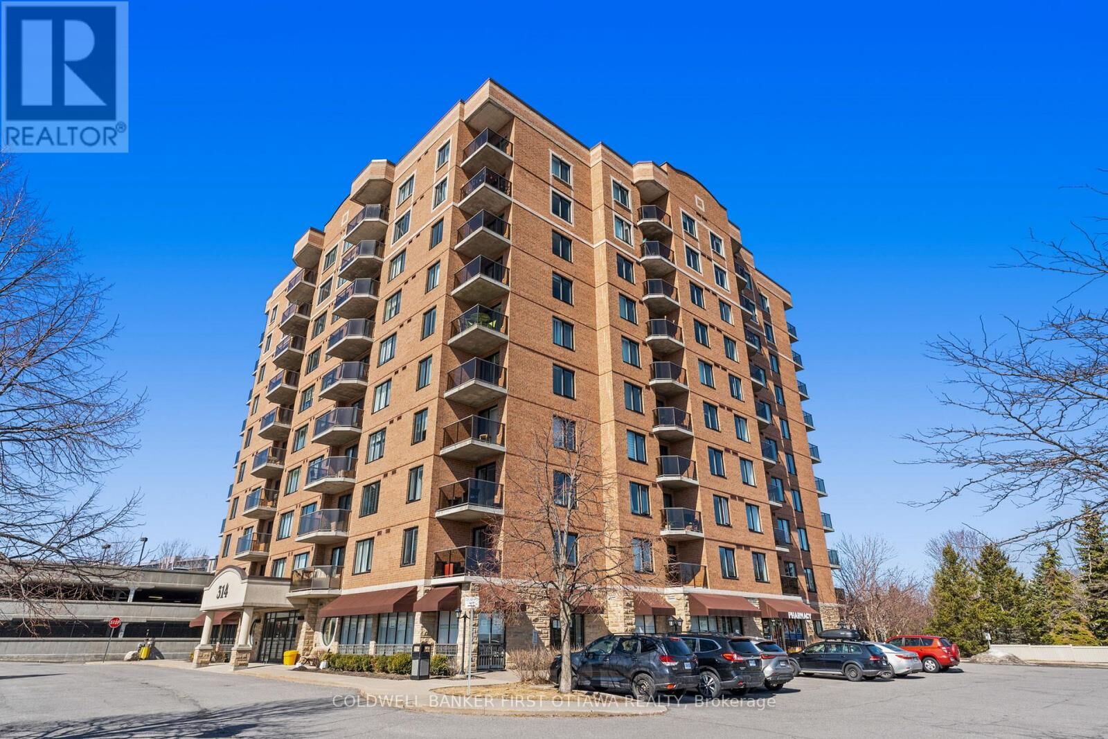 Property Photo: 314 Central Park Drive 912 ON K2C 0R2