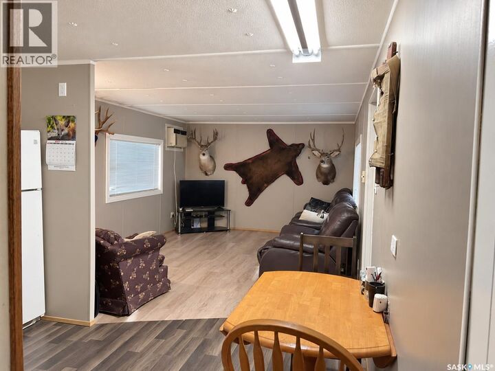 Property Photo:  303 4th Avenue E  SK S0J 2E0 