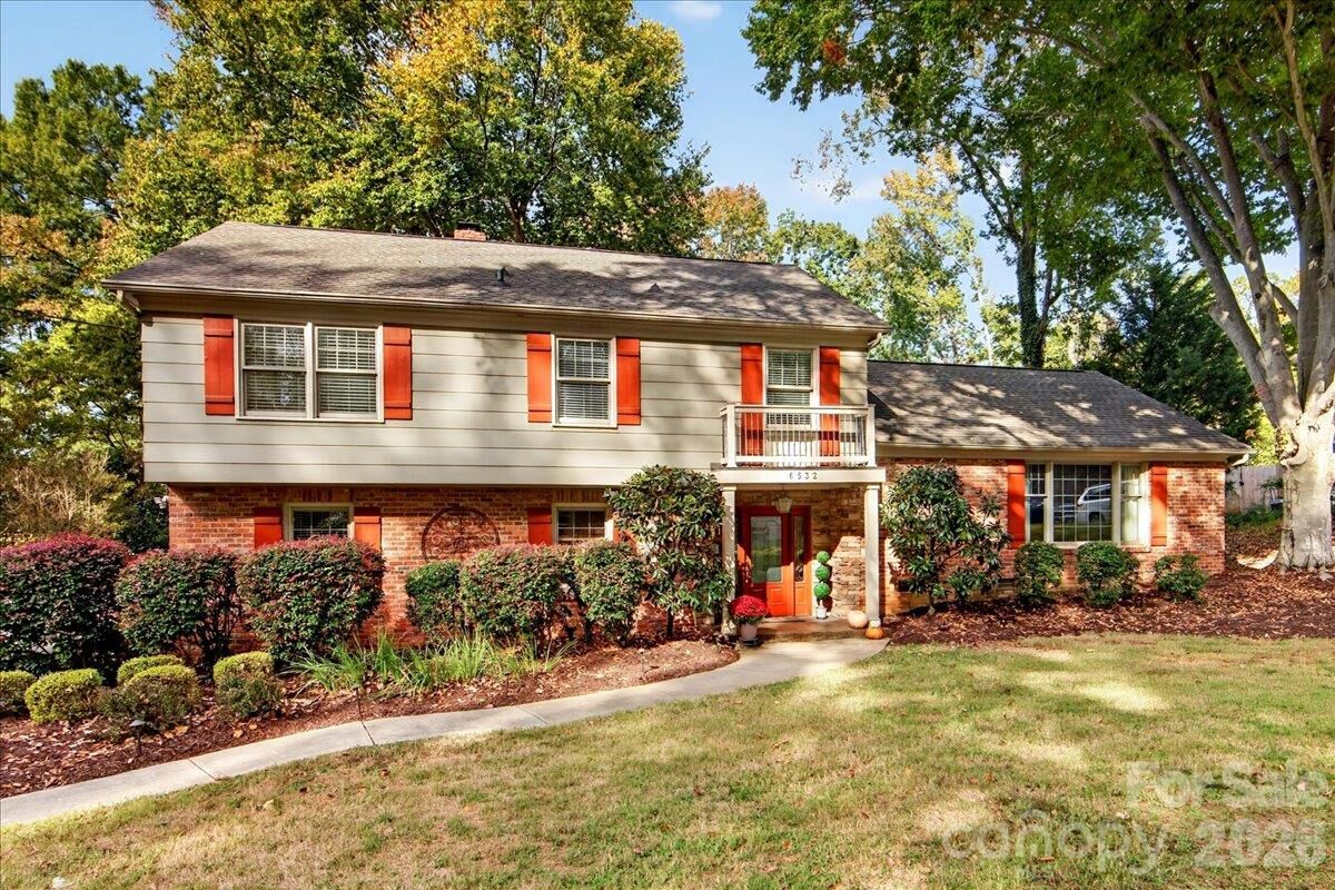 Property Photo: 6532 Tall Oaks Trail NC 28210