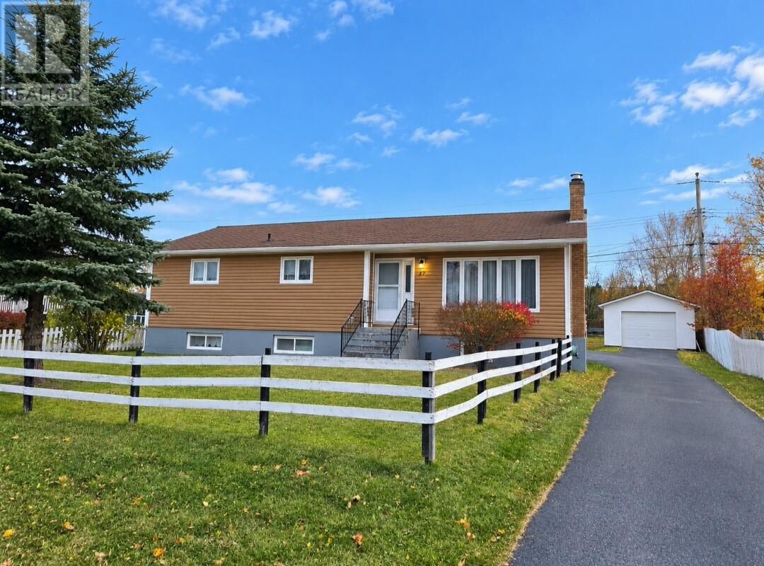 Property Photo:  47 Marshalls Drive  NL A0H 1C0 