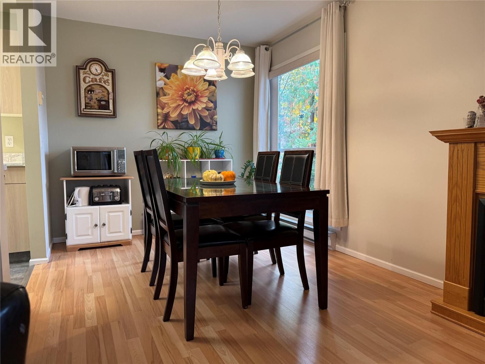 Property Photo:  240 Hollywood Road North 209  BC V1X 6Y9 