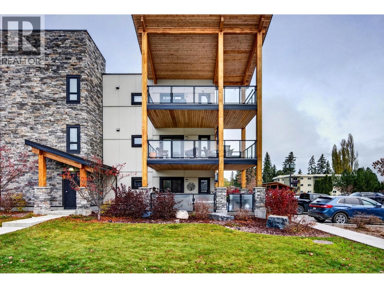 Property Photo:  410 5th Avenue South 2206  BC V0A 1H0 