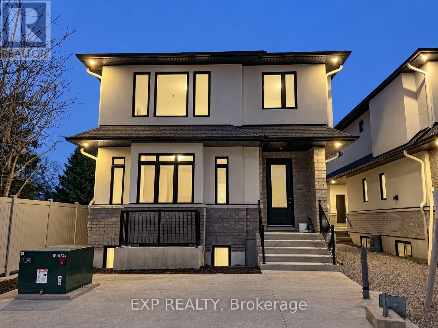 Property Photo: 1373 Louis Lane A ON K1B 3P2