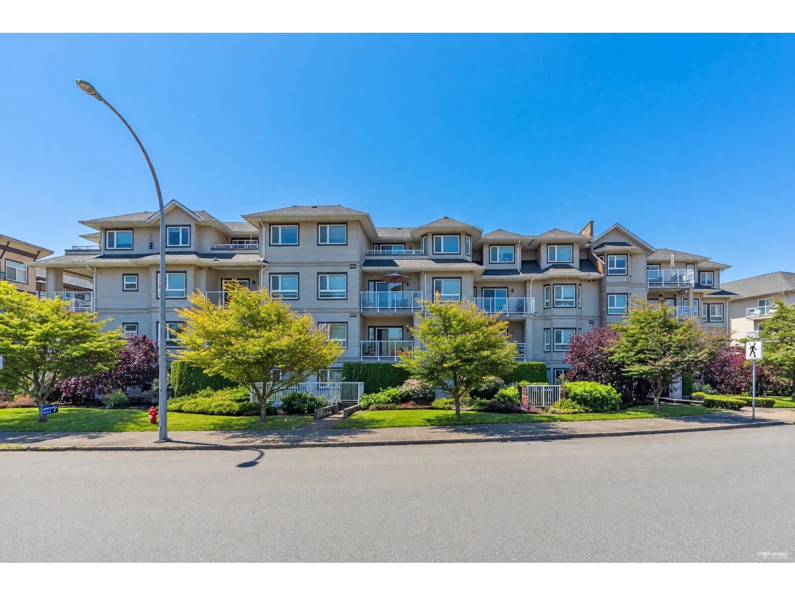 Photo de la propriété:  8142 120A Street 310  BC V3W 0N1 