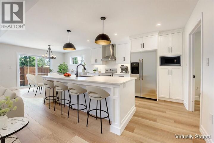 Property Photo: 3828 Turnberry Lane ON N0N 1E0