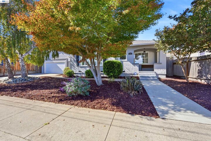 Property Photo:  31137 Brooklyn St  CA 94587 