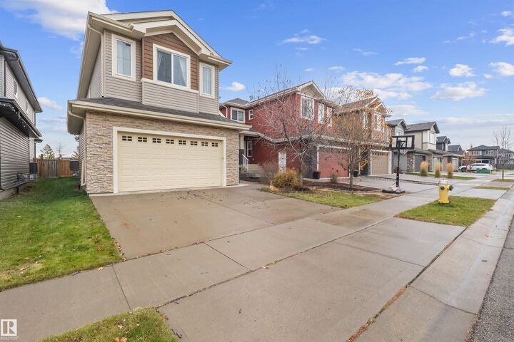 Property Photo:  25 Davis Street NW  AB T8L 0N3 