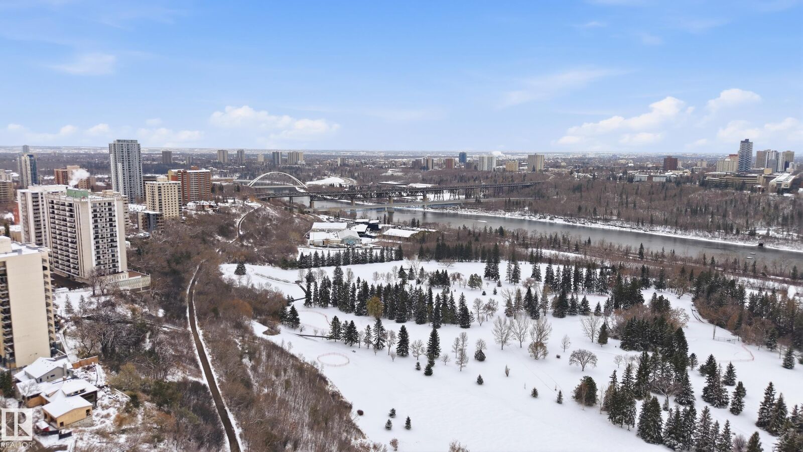 Property Photo: 10011 116 Street NW 1805 AB T5K 1V4