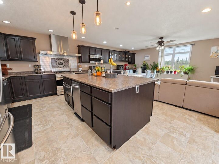 Property Photo: 40038 Twp Road 470 AB T0C 0P0