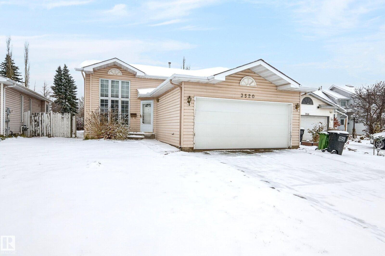 Property Photo:  3520 38A Avenue NW  AB T6L 6N9 