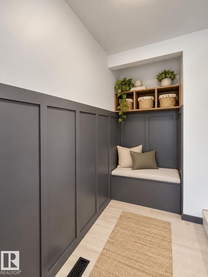 Property Photo:  7328 183B Street NW  AB T5T 3Z8 