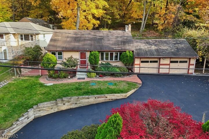 Property Photo:  42 Monhegan Ave  NJ 07436 