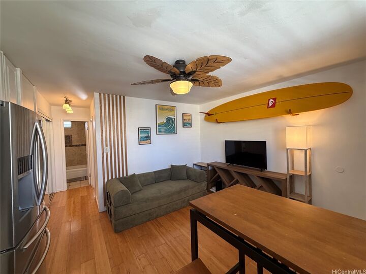 Property Photo:  236 Liliuokalani Avenue 903  HI 96815 