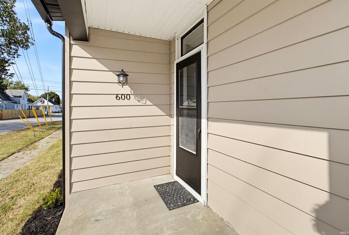 Property Photo:  600 Hess Avenue  IN 47712 