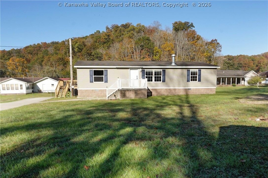 Property Photo: 681 Jarrell Street WV 25523