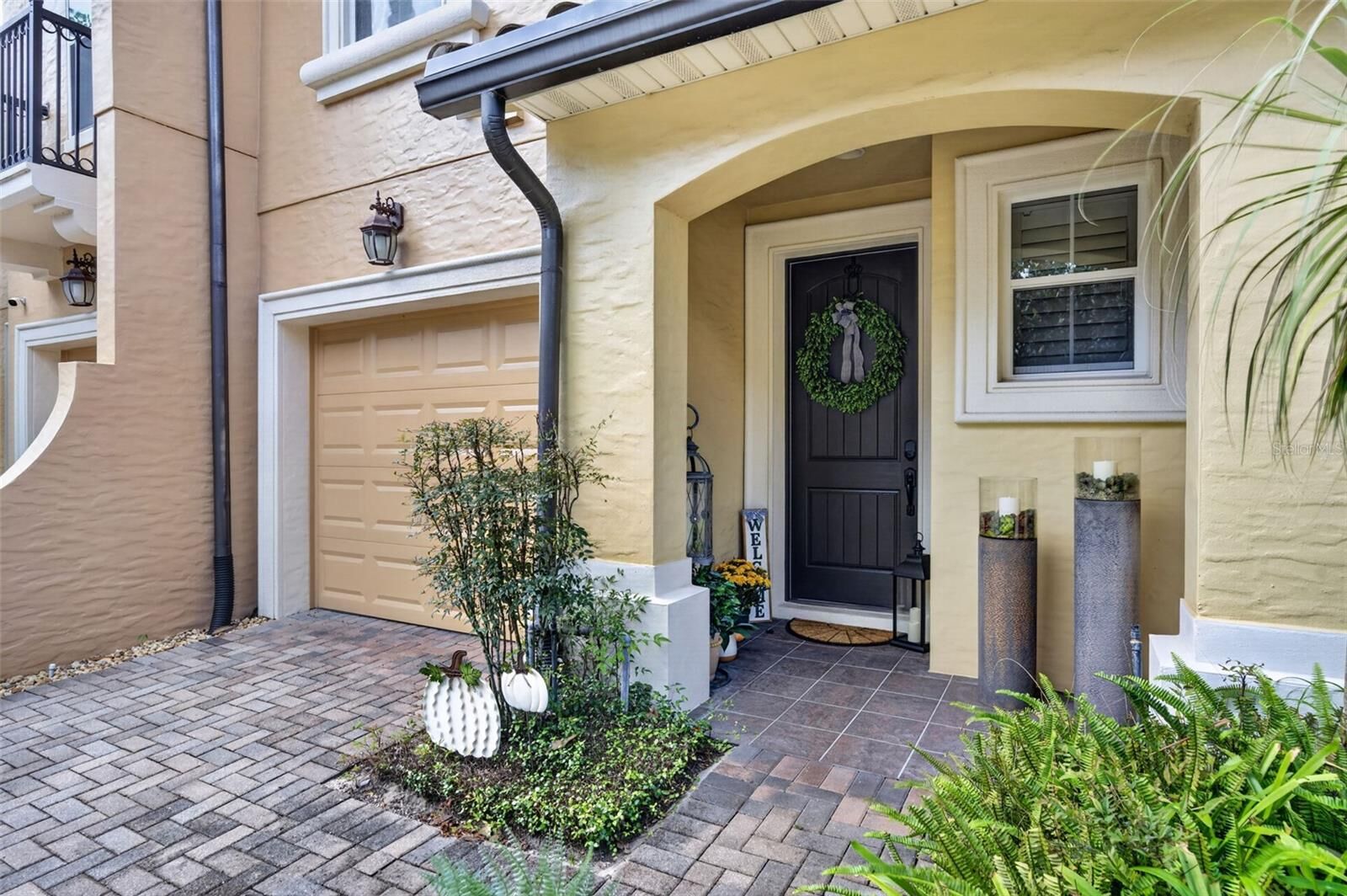 Property Photo: 1357 Benevolent Street FL 32751