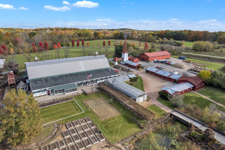 Property Photo: 5105 Turtle Pointe Drive MI 48105