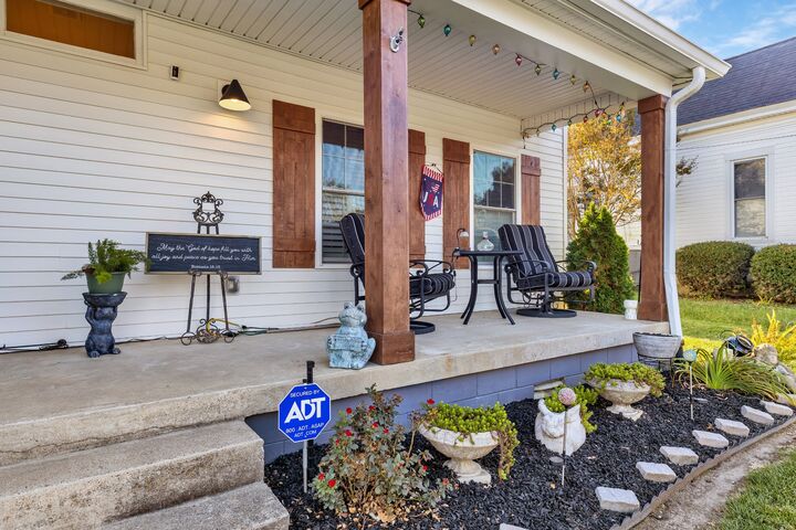 Property Photo: 400 Boren St TN 37172