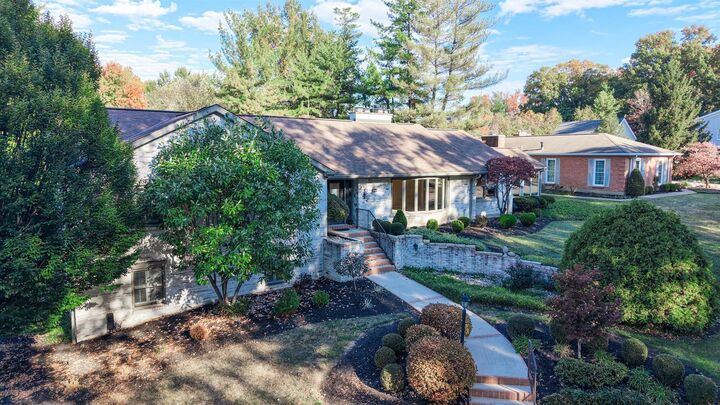 Property Photo:  2620 Marlo Way  KY 41017 