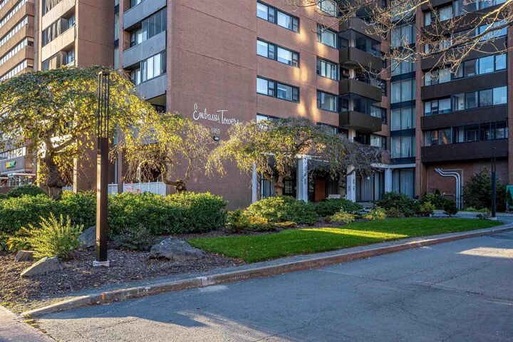 Property Photo:  1409 5959 Spring Garden Road  NS B3H 1Y5 