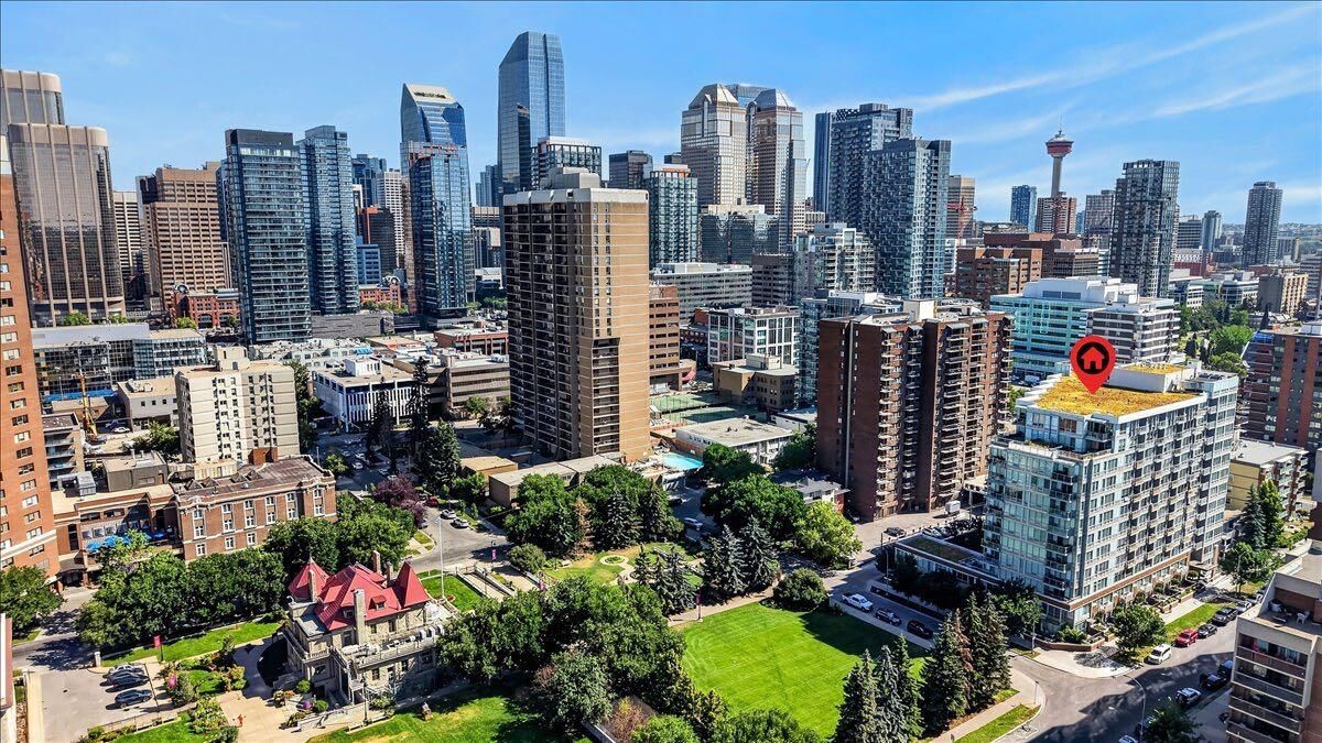 Property Photo: 626 14 Avenue SW 1203 AB T2R 0X4