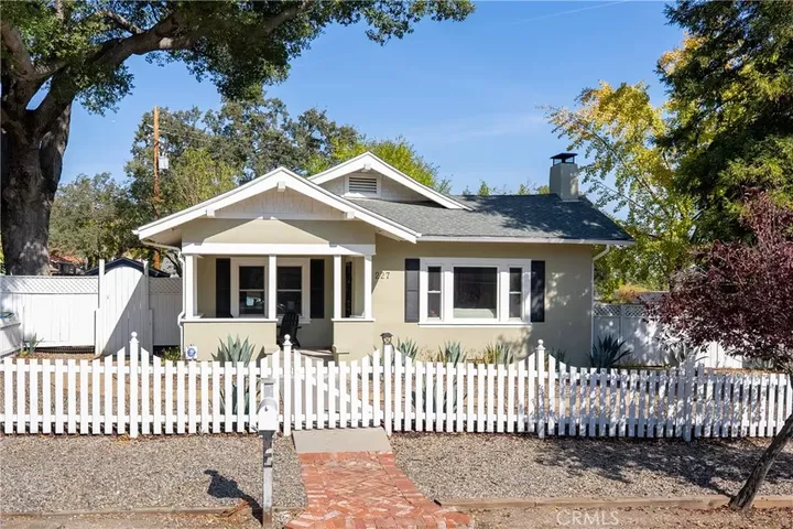 Property Photo:  227 16th  CA 93446 