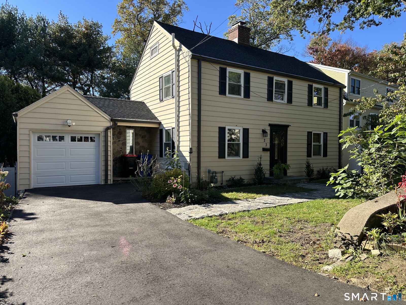 Property Photo: 23 Richmond Hill Road CT 06851