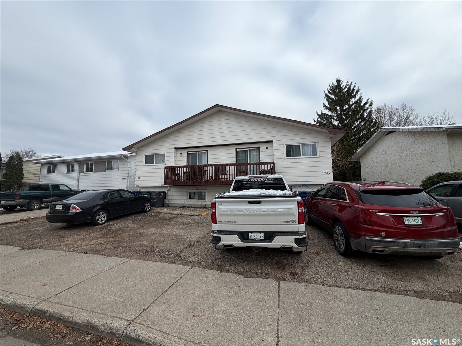 Property Photo:  3753 Fairlight Drive  SK S7M 4K1 