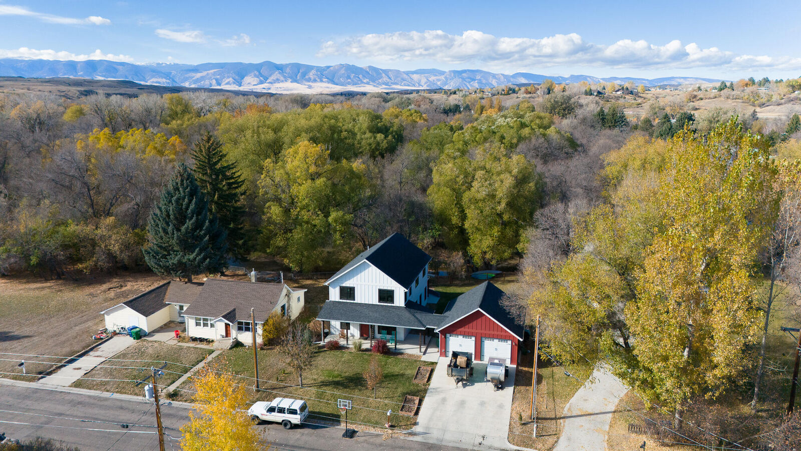 Property Photo: 404 Schiller Street WY 82801