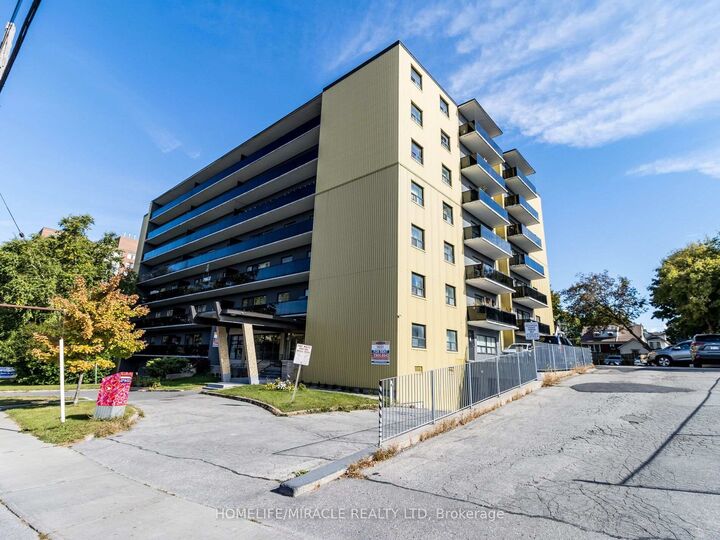 Property Photo: 1651 Victoria Pk Avenue 705 ON M1R 7P9
