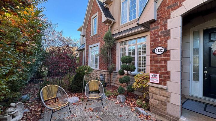Property Photo: 3432 Eglinton Avenue W ON L5M 7P2