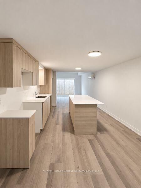 Property Photo:  74 Dorothy Street 2  ON L3B 3V9 