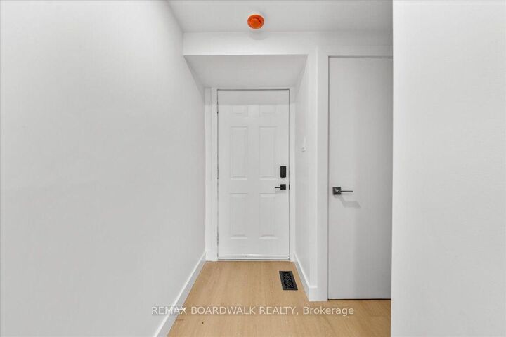 Property Photo:  1464 Heatherington Road 45  ON K1V 6S1 