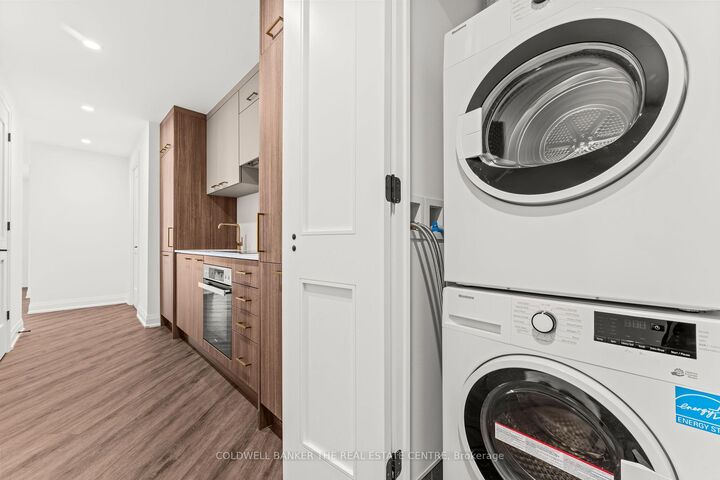 Property Photo: 634 Church Street W 3808 ON M4Y 0G9