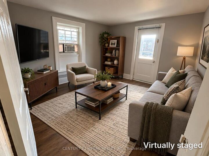 Property Photo:  215 Queen Street A  ON L5M 1L6 