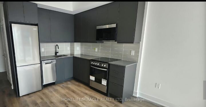 Property Photo:  125 Nipissing Road 406  ON L9T 1R3 