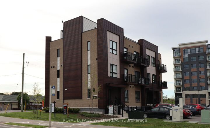 Property Photo:  10 Palace Street B1  ON N2E 0J3 