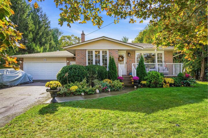 Property Photo: 985 East West Line ON L0S 1J0