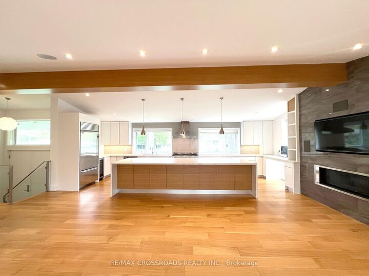 Property Photo:  1532 Merrow Road  ON L5J 3C4 