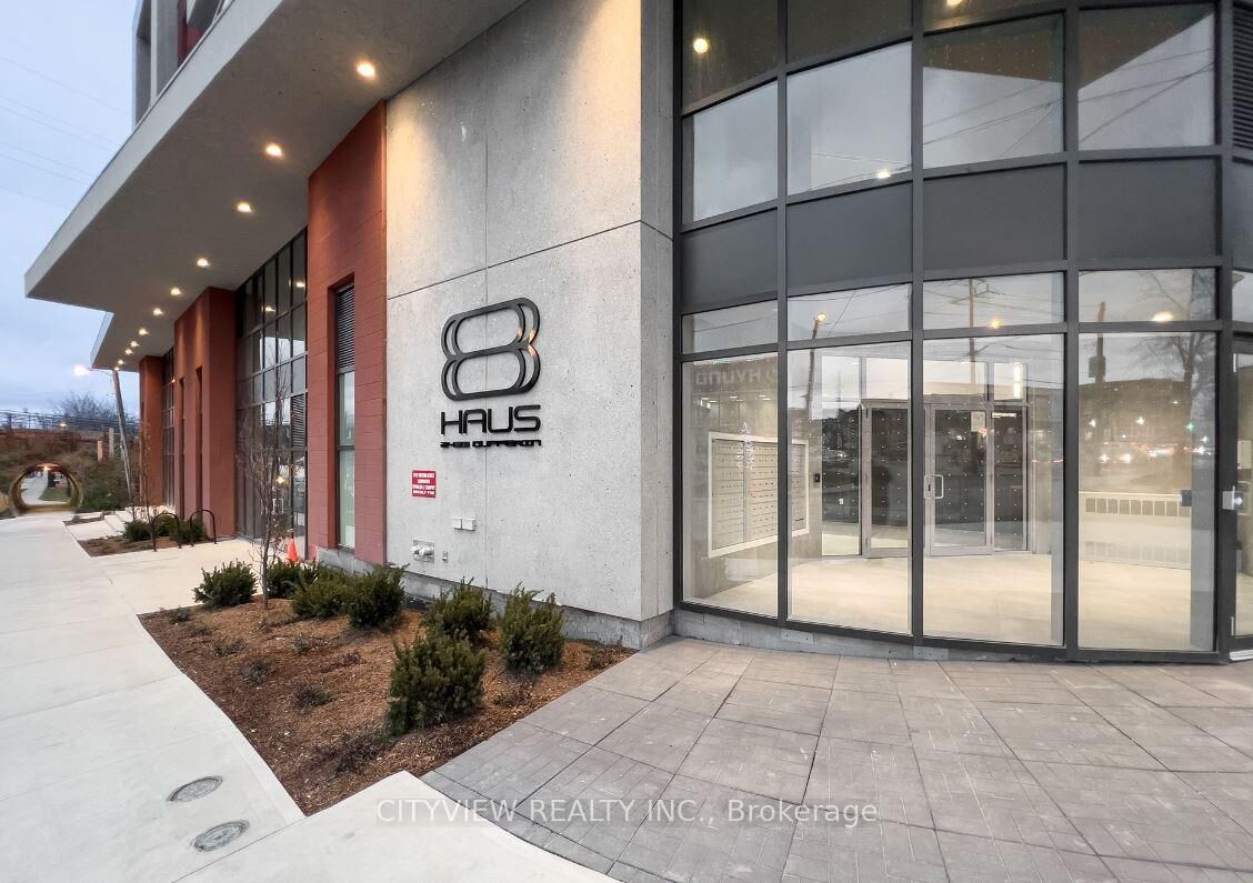 Property Photo: 2433 Dufferin Street 602 ON M6E 0B4