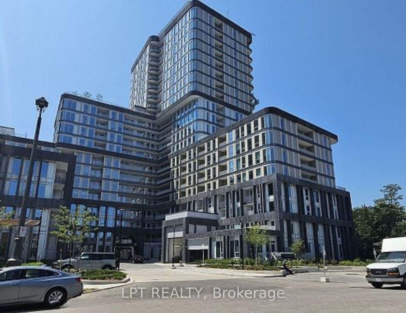 Property Photo:  3240 William Coltson Avenue 803  ON L6H 8C8 