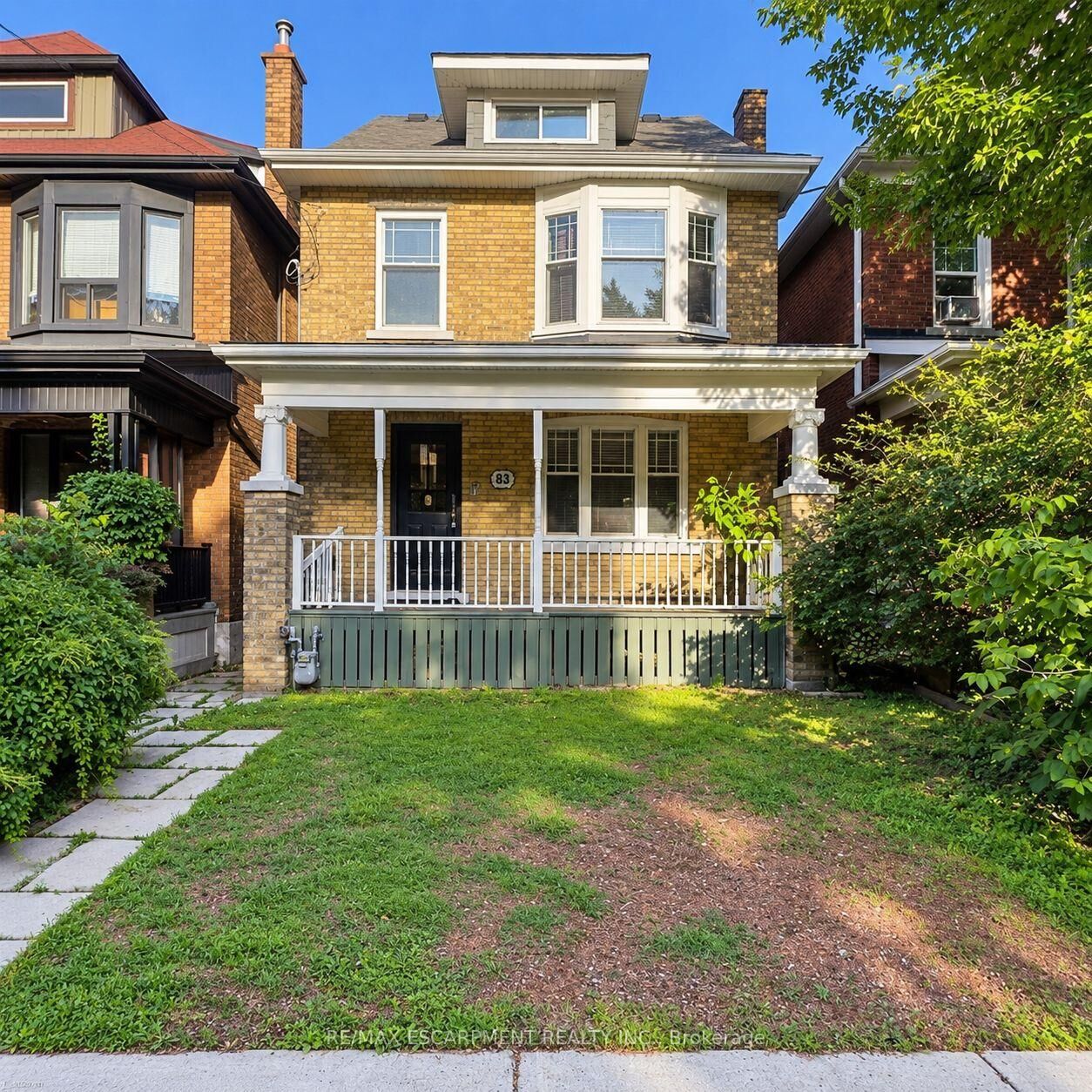 Property Photo:  33 Cedar Avenue  ON L8M 3A6 