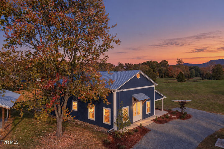 Property Photo: 109 California Avenue TN 37642