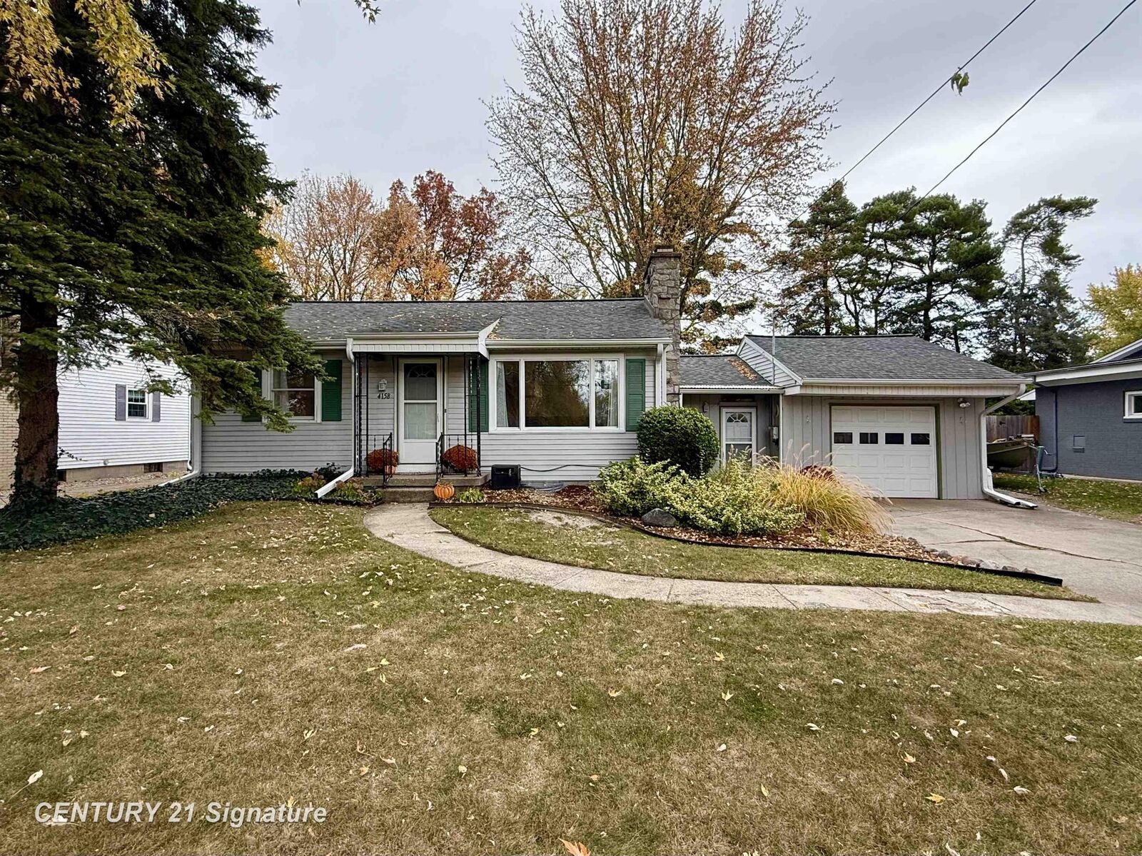 Property Photo: 4158 Seidel Place MI 48638